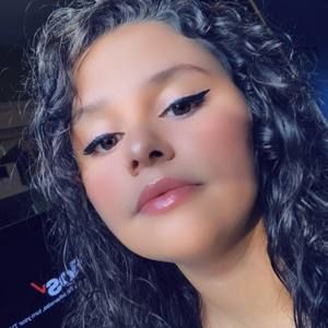 Meet your Posher, Ashlee